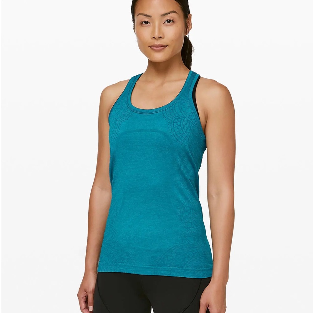 Lululemon Sz4 Swiftly Speed racerback *Mandala tank